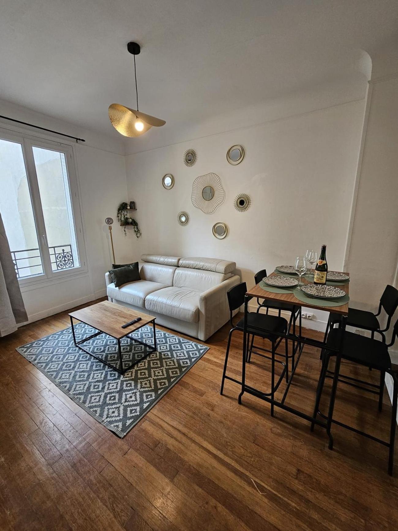 Beautiful 1 Bedroom Flat In Paris 17Th Luaran gambar